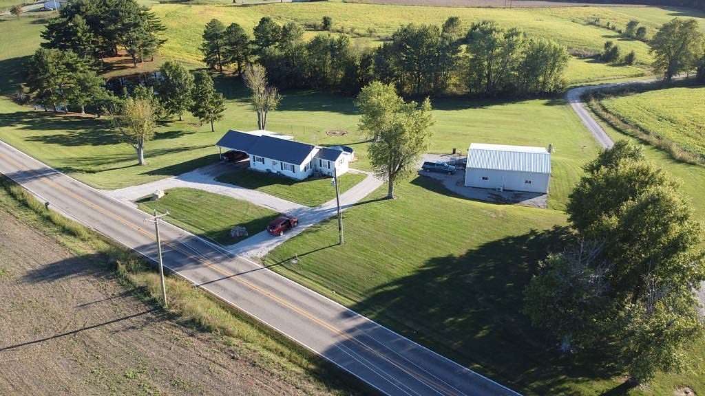 3.7 Acres of Residential Land with Home for Sale in Tell City, Indiana