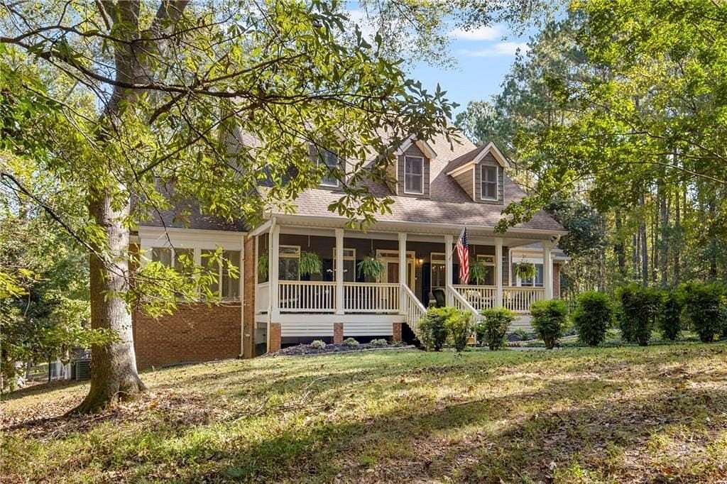 12 Acres of Recreational Land with Home for Sale in Lawrenceville, Georgia