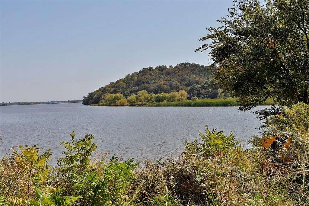 3.64 Acres of Land for Sale in Granbury, Texas