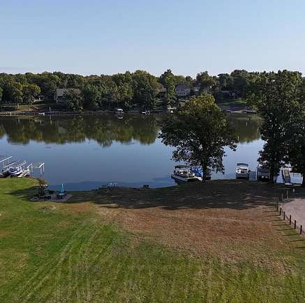 0.47 Acres of Residential Land for Sale in Lake Holiday, Illinois