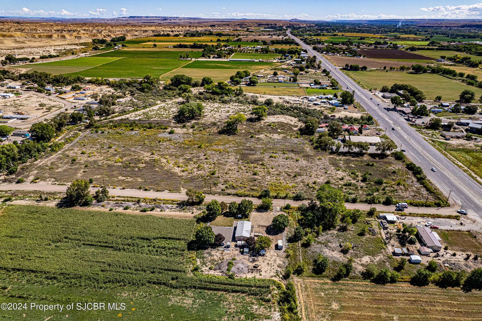 20.65 Acres of Commercial Land for Sale in Waterflow, New Mexico