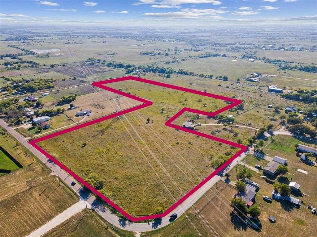 16 Acres of Land for Sale in Joshua, Texas