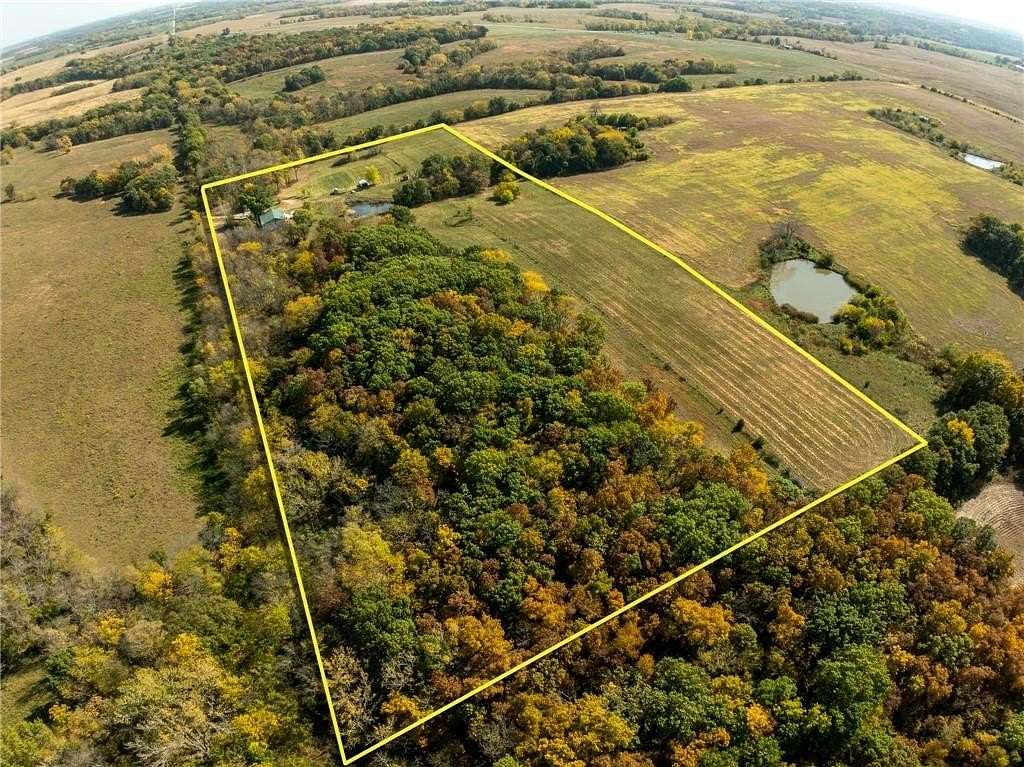 18 Acres of Agricultural Land for Sale in Coffey, Missouri