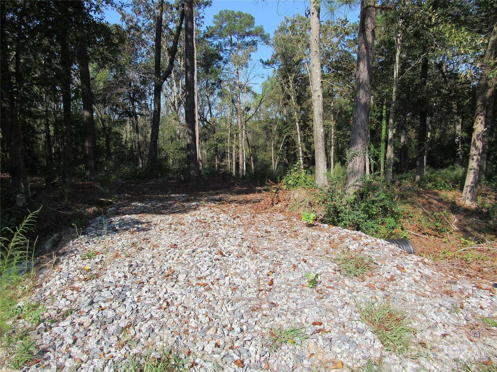 1.25 Acres of Land for Sale in Laurinburg, North Carolina