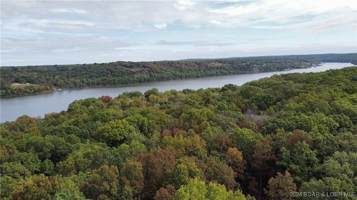 94 Acres of Recreational Land for Sale in Edwards, Missouri