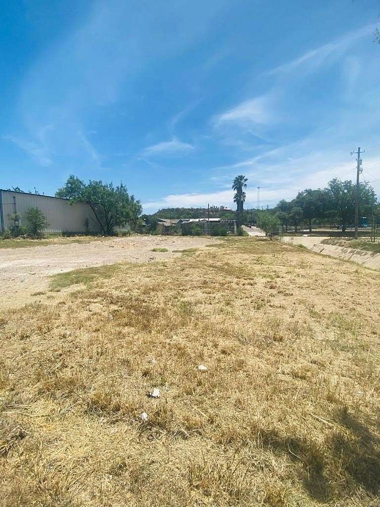 0.26 Acres of Commercial Land for Sale in Eagle Pass, Texas