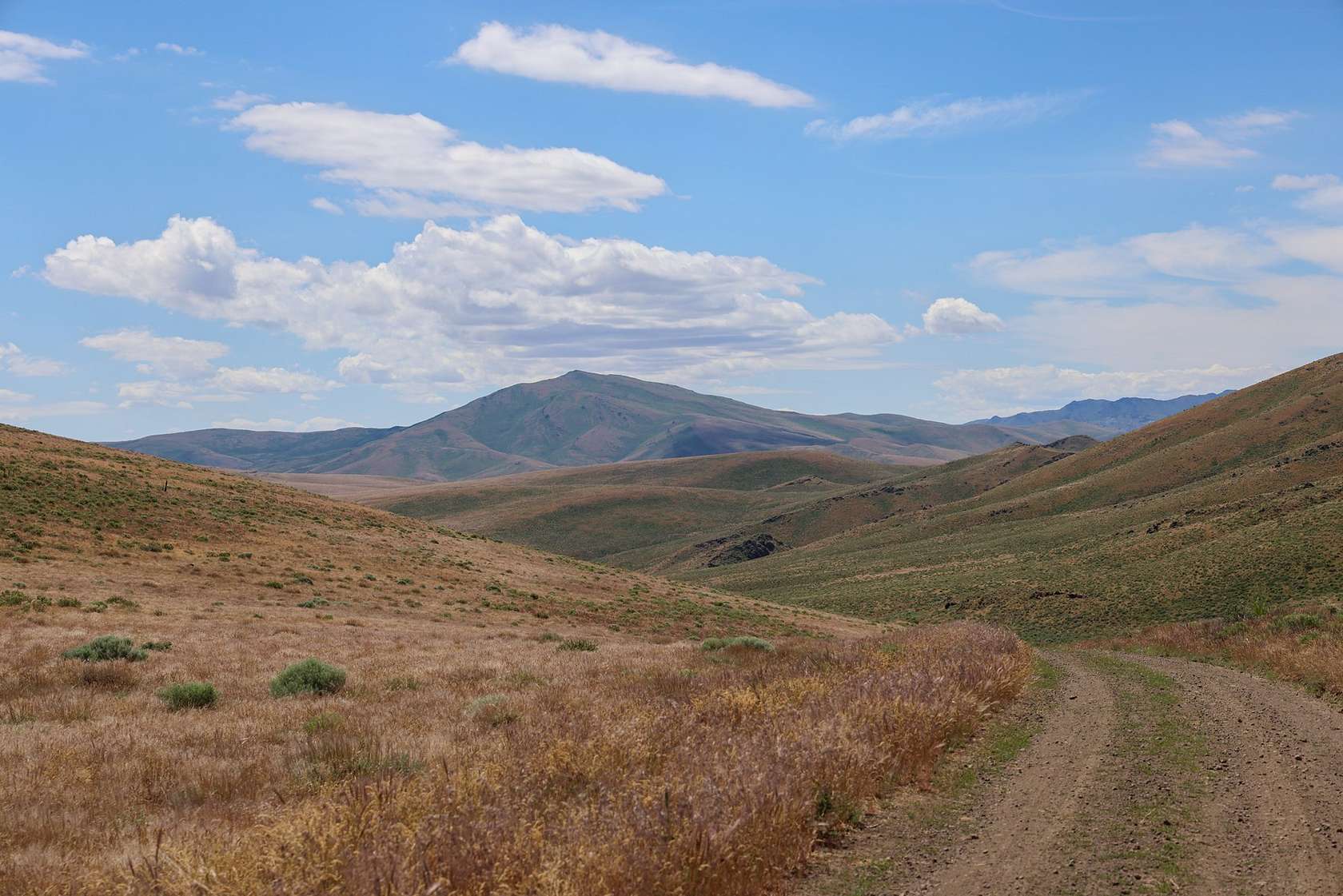 1,027.94 Acres of Land with Home for Sale in Fields, Oregon