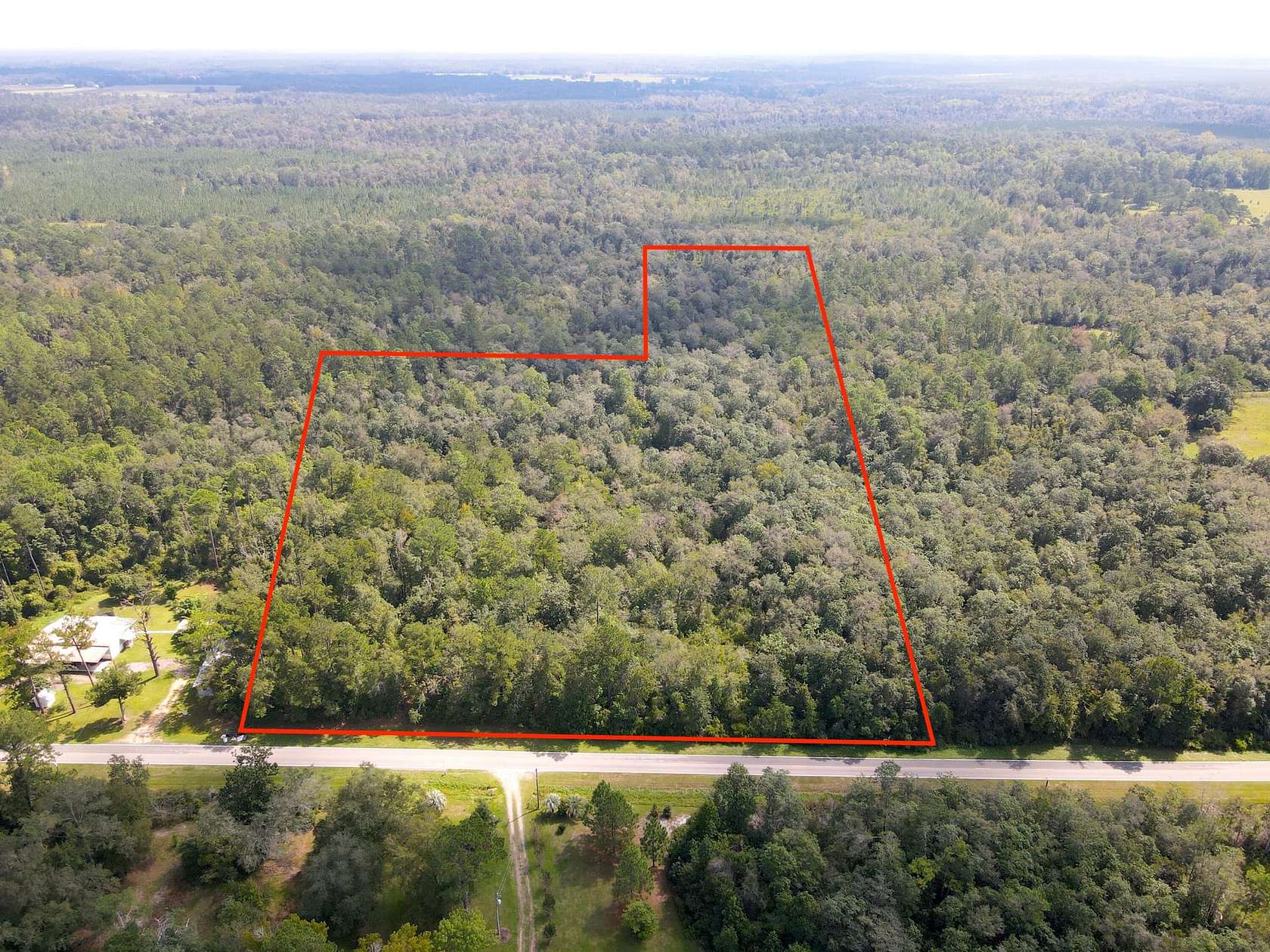 10 Acres of Recreational Land for Sale in Quincy, Florida