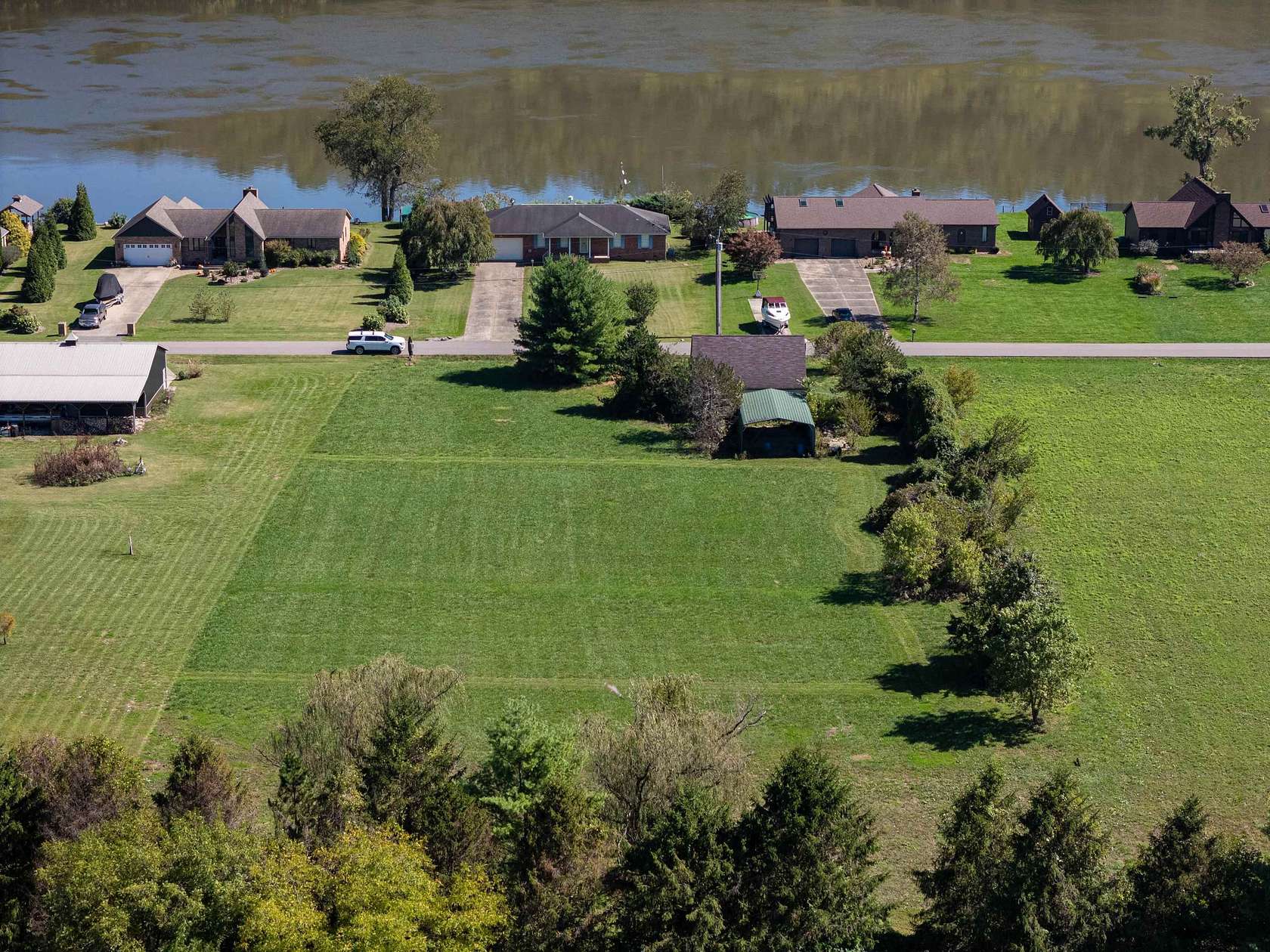 1.86 Acres of Residential Land for Sale in Proctorville, Ohio