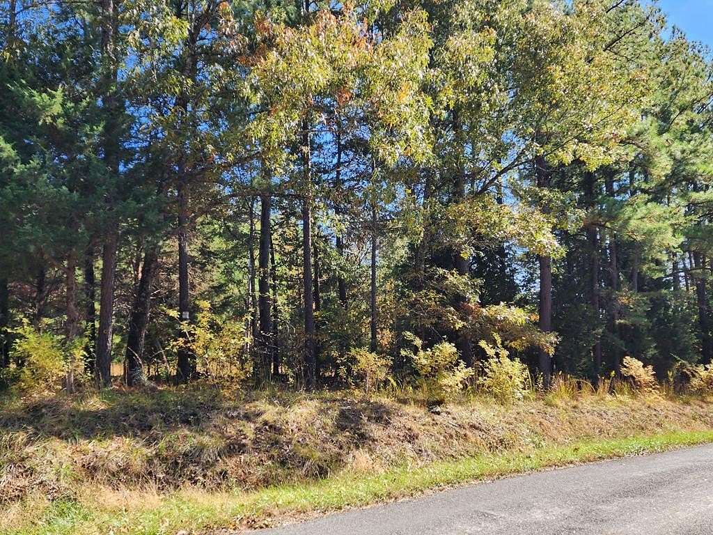 3.47 Acres of Land for Sale in Appomattox, Virginia