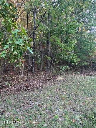 1.5 Acres of Residential Land for Sale in Monterey, Tennessee