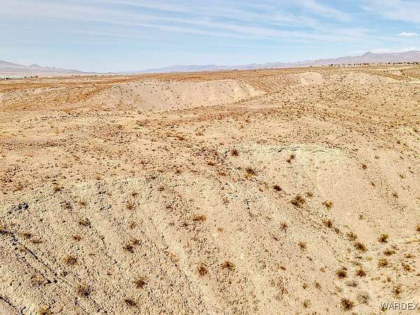 140 Acres of Land for Sale in Bullhead City, Arizona