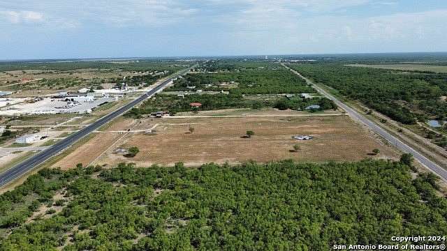 10 Acres of Mixed-Use Land for Sale in Crystal City, Texas