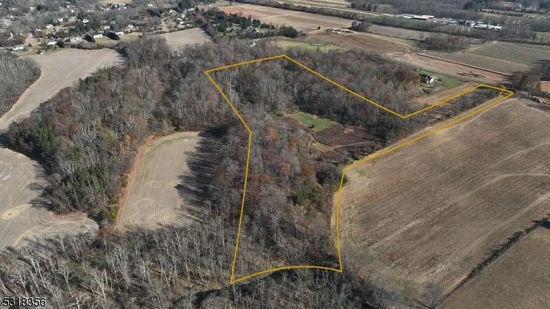 23.69 Acres of Land for Sale in Allamuchy Township, New Jersey