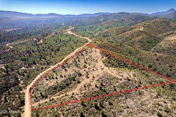 15 Acres of Recreational Land for Sale in Kirkland, Arizona