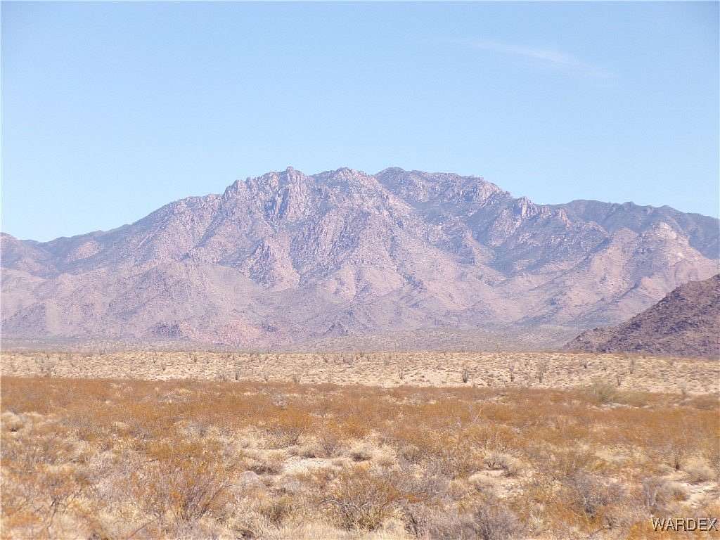 1.36 Acres of Residential Land for Sale in Yucca, Arizona