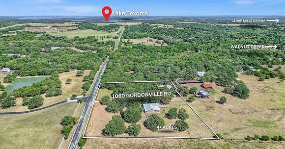 4.174 Acres of Residential Land with Home for Sale in Gordonville, Texas