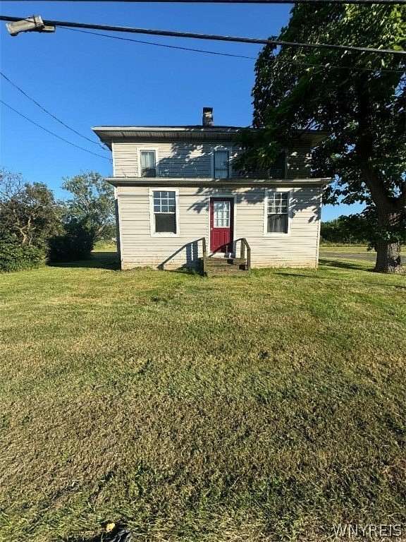 10.7 Acres of Land with Home for Sale in Hanover Town, New York