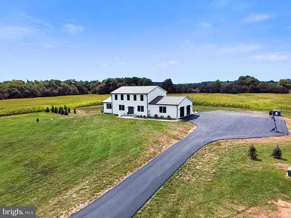 10.17 Acres of Land with Home for Sale in Gettysburg, Pennsylvania