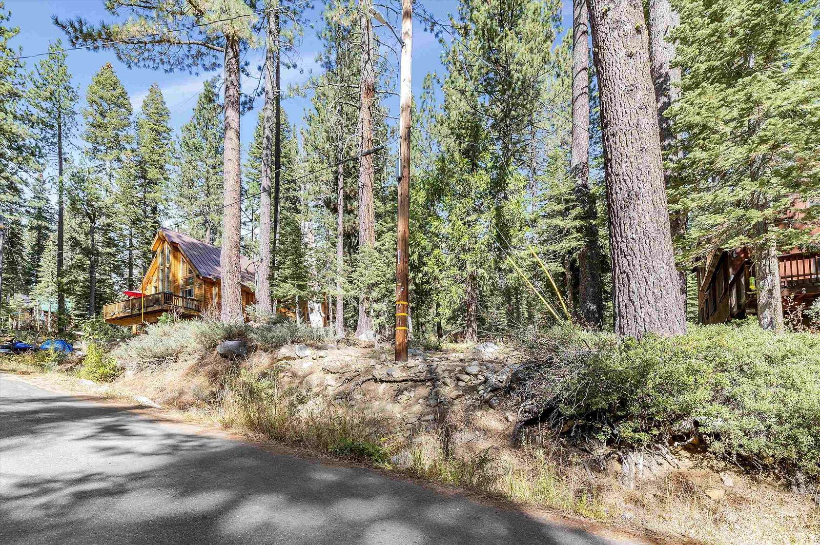 0.105 Acres of Residential Land for Sale in Soda Springs, California