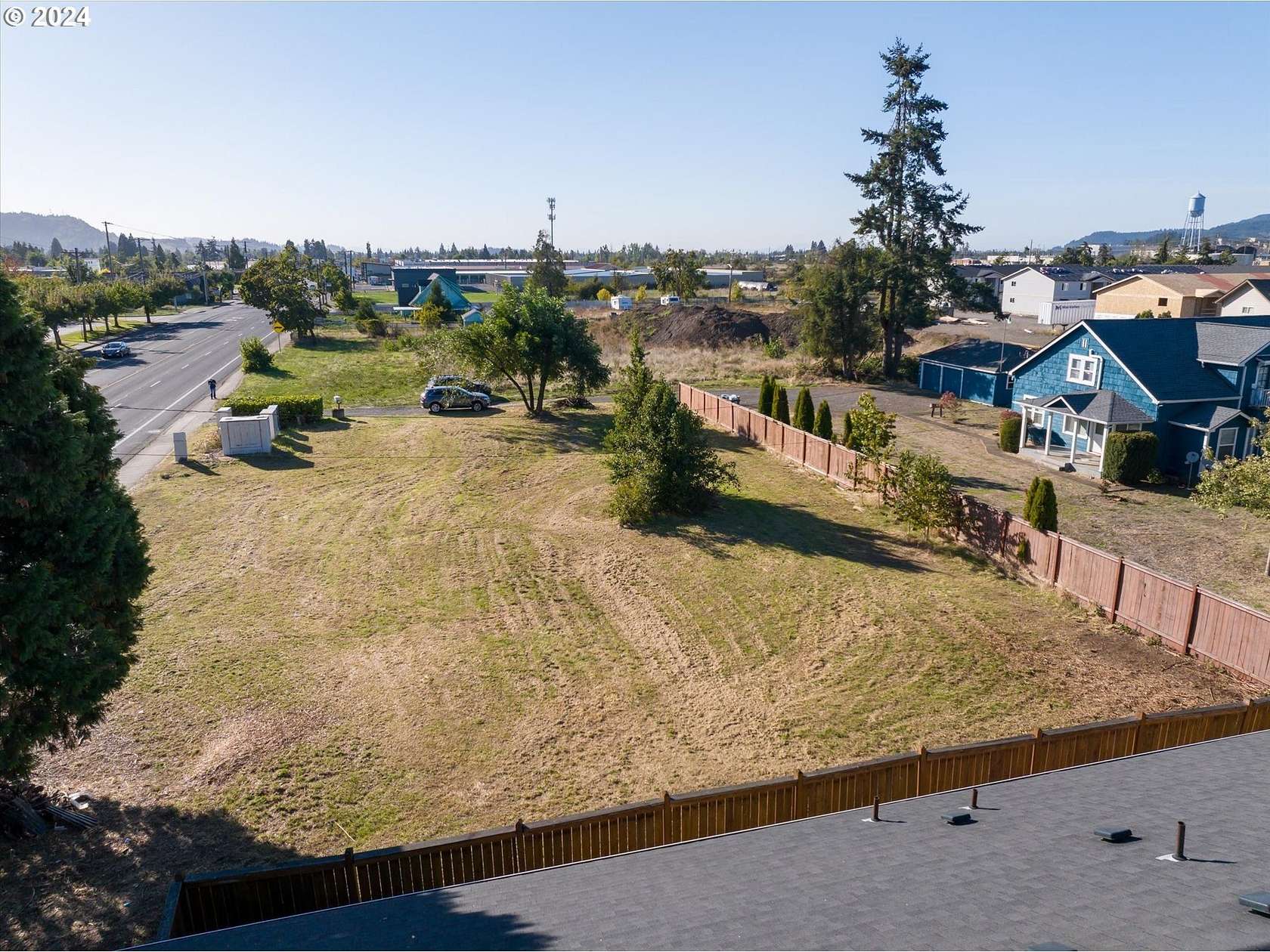 0.4 Acres of Mixed-Use Land for Sale in Springfield, Oregon