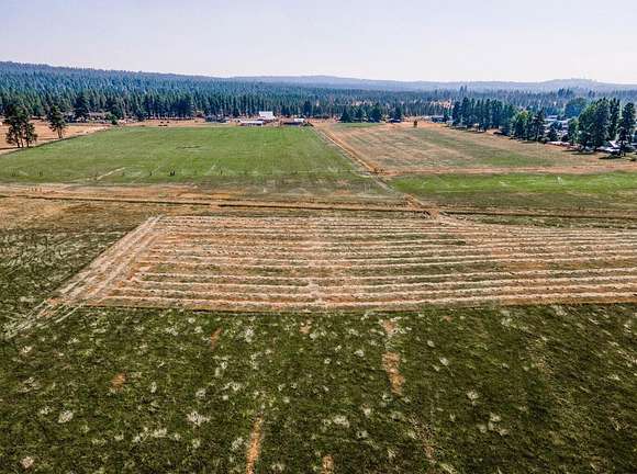 206 Acres of Improved Agricultural Land for Sale in Klamath Falls, Oregon