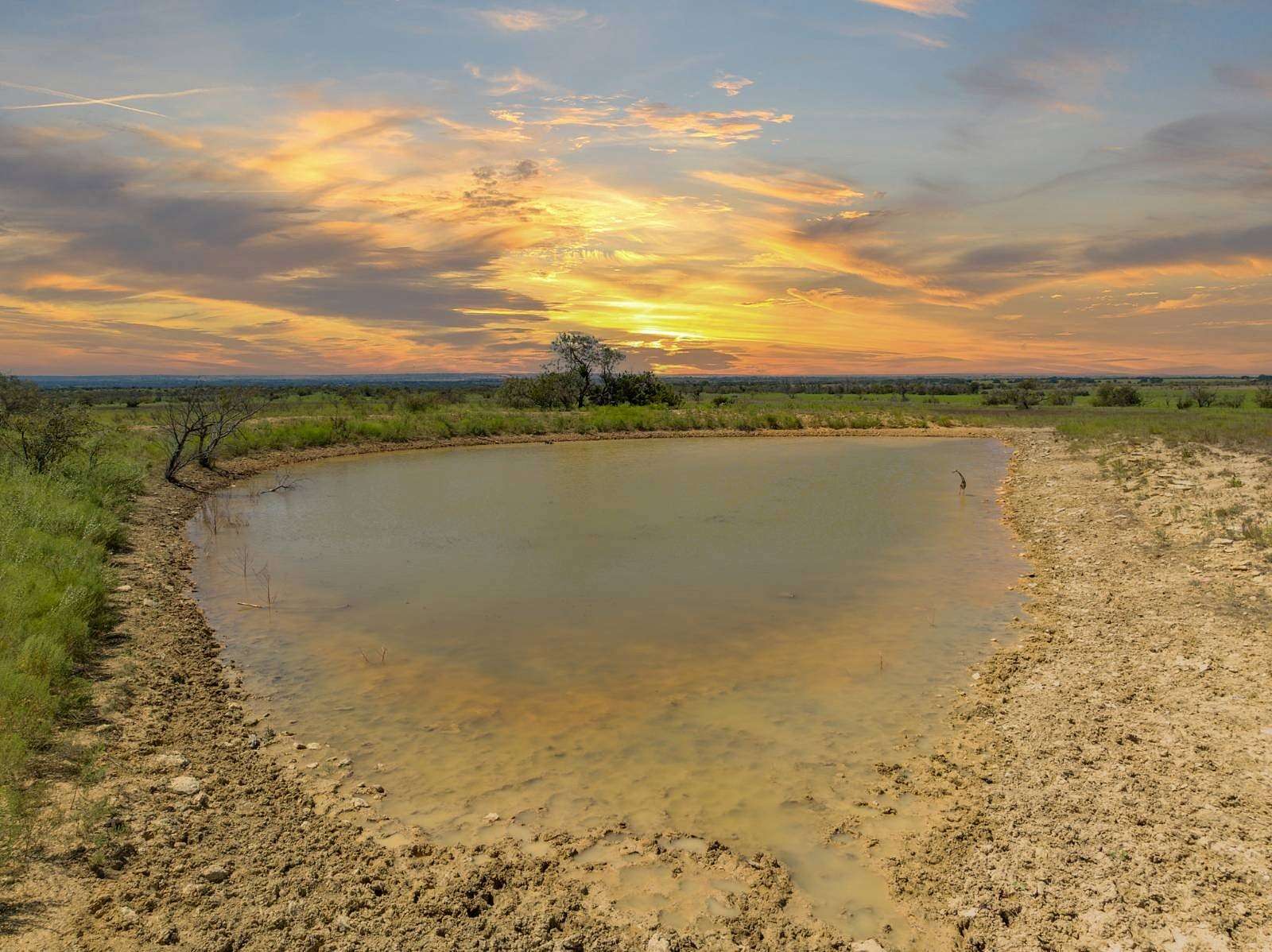 210.25 Acres of Recreational Land & Farm for Sale in Hamilton, Texas