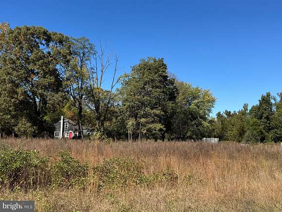 6.23 Acres of Residential Land with Home for Sale in Carneys Point, New Jersey