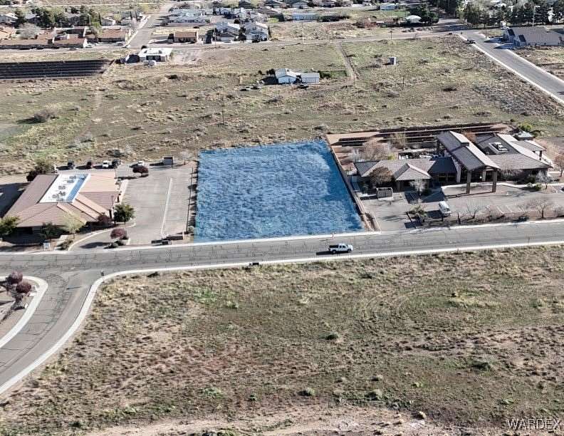 0.82 Acres of Commercial Land for Sale in Kingman, Arizona