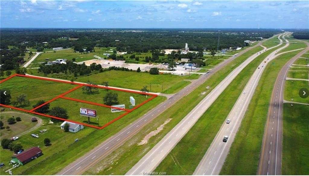 5.343 Acres of Commercial Land for Sale in Navasota, Texas