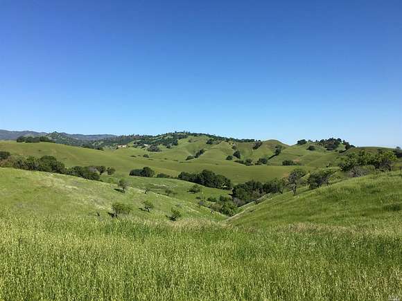 20 Acres of Land for Sale in Vacaville, California