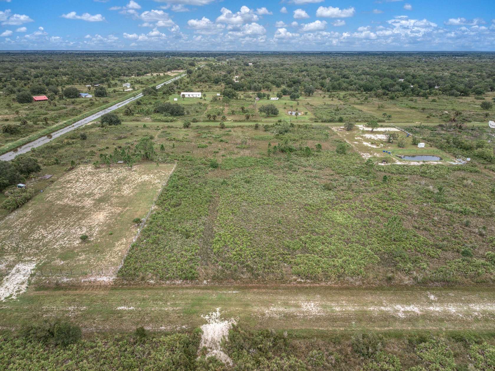 1.25 Acres of Residential Land for Sale in Okeechobee, Florida