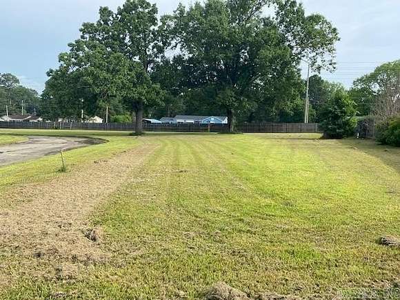 2 Acres of Residential Land for Sale in Hope, Arkansas