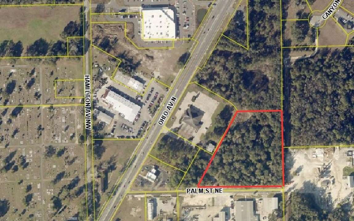 5 Acres of Commercial Land for Sale in Live Oak, Florida