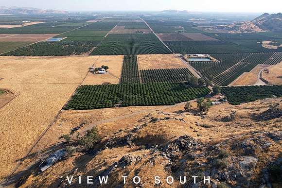 42.89 Acres of Agricultural Land with Home for Sale in Orange Cove, California