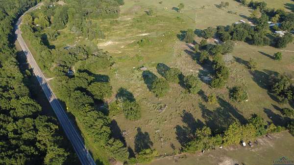 2 Acres of Residential Land for Sale in Harleton, Texas