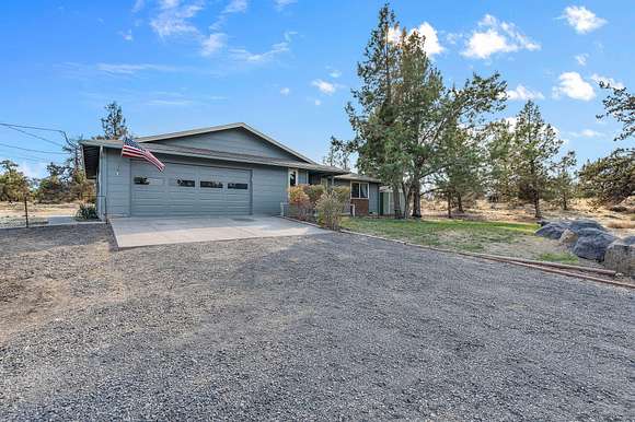 4.74 Acres of Residential Land with Home for Sale in Redmond, Oregon