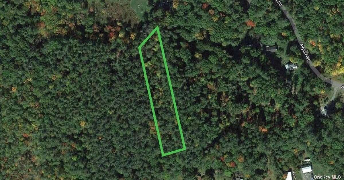 1.5 Acres of Land for Sale in Highland Town, New York