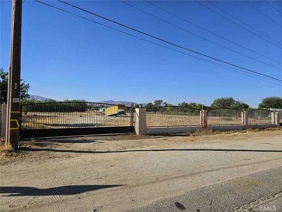 0.932 Acres of Residential Land for Sale in Sun Village, California