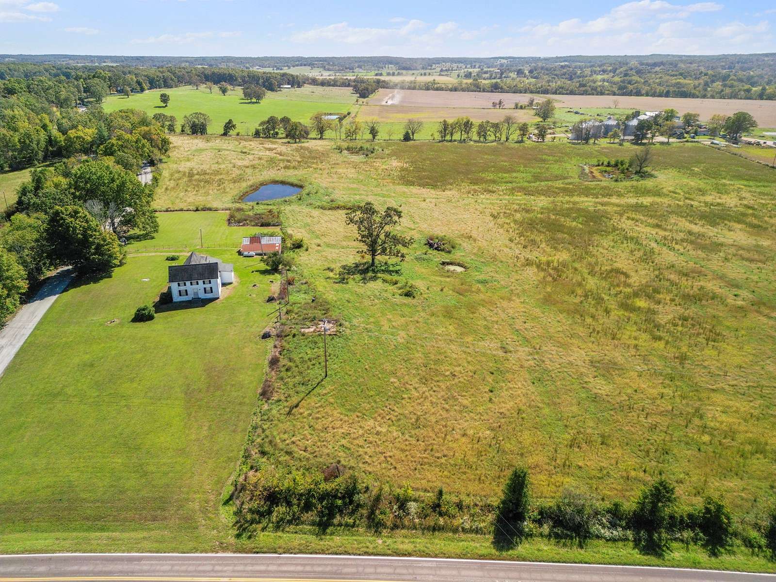 28 Acres of Agricultural Land with Home for Sale in West Plains, Missouri