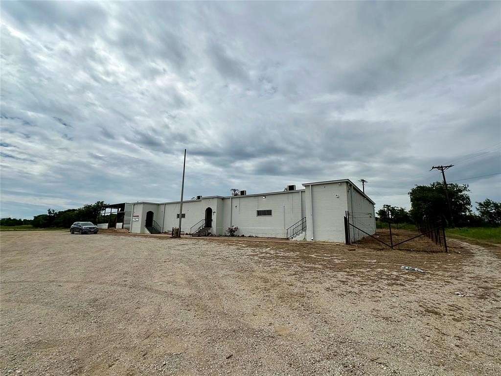 2.67 Acres of Improved Commercial Land for Lease in Rhome, Texas