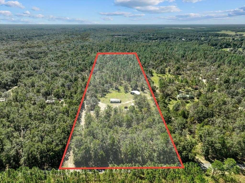 10 Acres of Recreational Land for Sale in Old Town, Florida