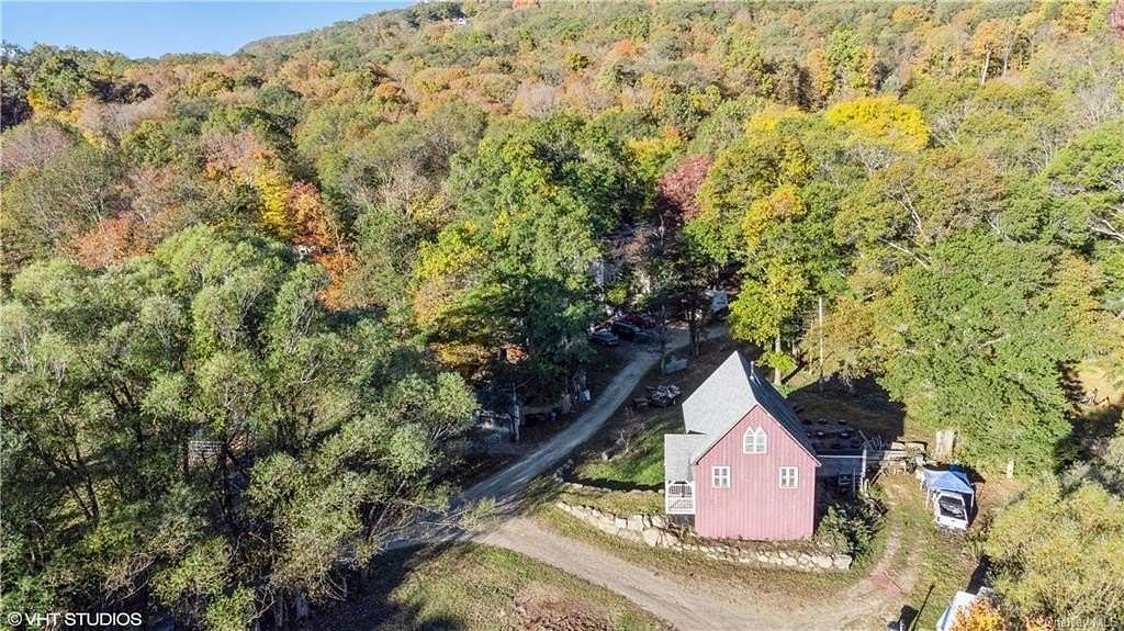 8.43 Acres of Improved Land for Sale in Cold Spring, New York