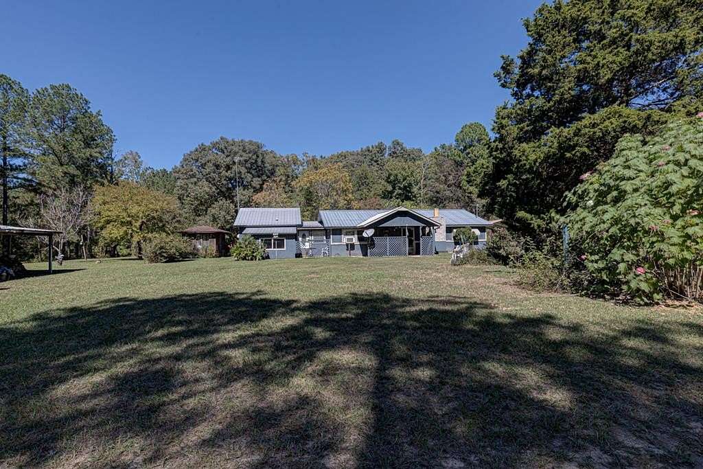 7.15 Acres of Residential Land with Home for Sale in Mauk, Georgia