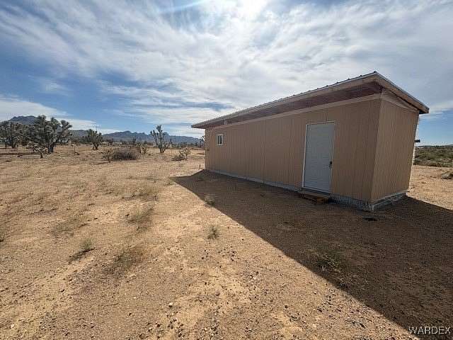 1.07 Acres of Residential Land for Sale in Dolan Springs, Arizona