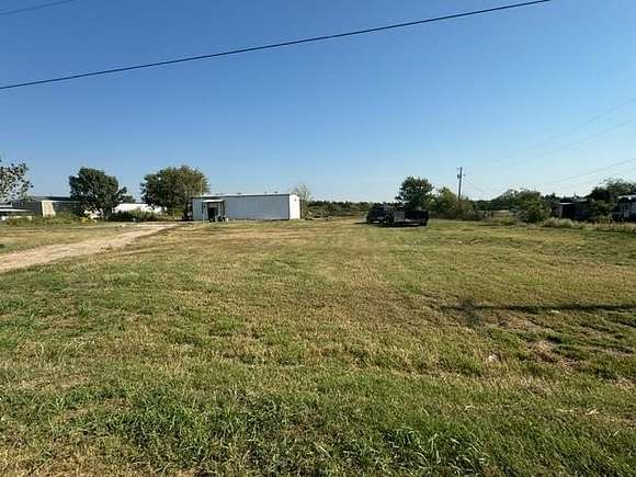 1.5 Acres of Residential Land for Sale in Kaufman, Texas