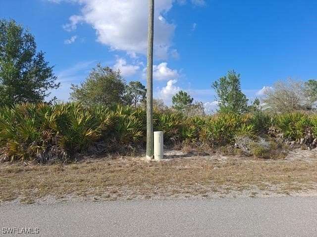 0.25 Acres of Residential Land for Sale in Lehigh Acres, Florida