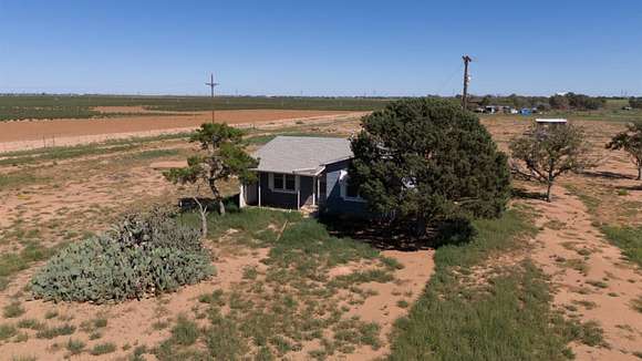 9.47 Acres of Residential Land with Home for Sale in Lubbock, Texas