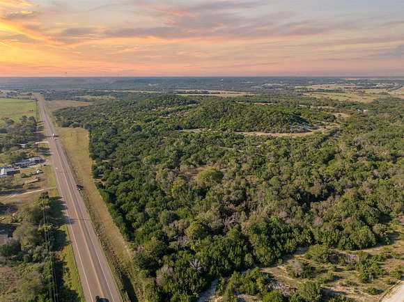 12 Acres of Land for Sale in Clifton, Texas