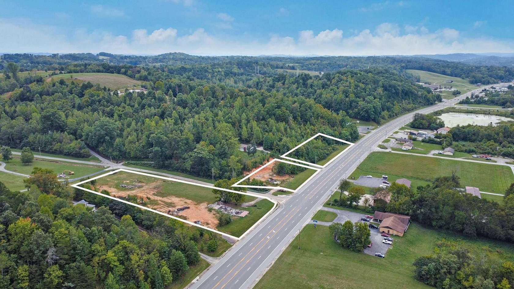 1.32 Acres of Commercial Land for Sale in Dayton, Tennessee